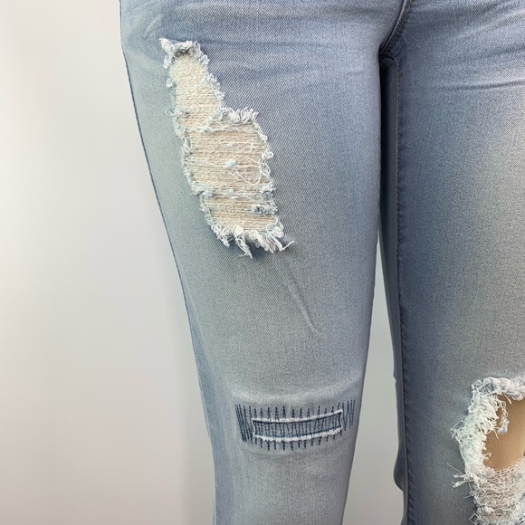 Rock & Royal light wash distressed jeans size 5 - Picture 5 of 6